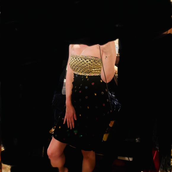 David Fielden Black and Jeweled short Evening Dress. Size 8. - Picture 10 of 10